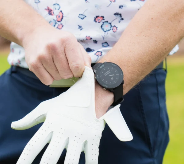Montre de golf GPS Shot Scope G6 - Distances précises - Design élégant - Carte de score numérique - Noir
