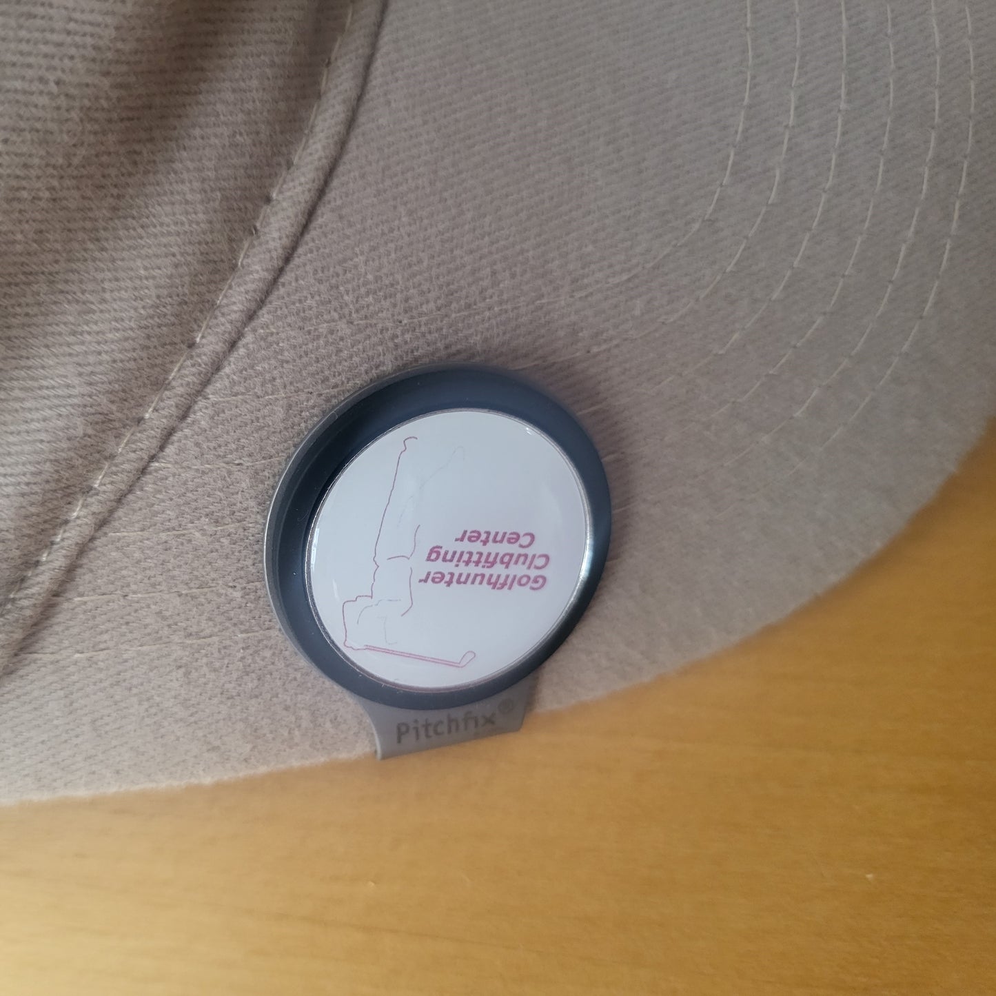 Golfhunter Pitchfix Clip pour chapeau avec marqueur de balle magnétique